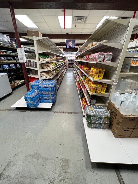 More Photos Of 139-141 Wayne Ave, Paterson Supermarket For Sale