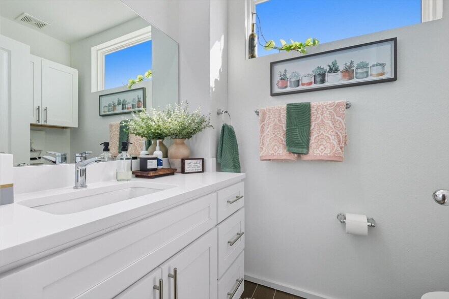 More Photos Of 5647 Live Oak, Dallas Apartments For Sale