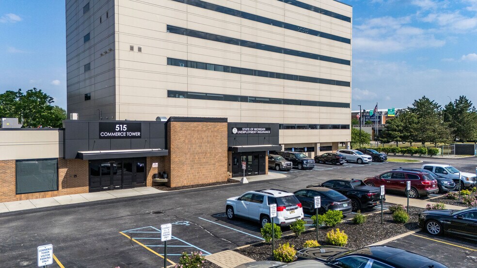 More Photos Of 515 N Washington Ave, Saginaw Office For Lease