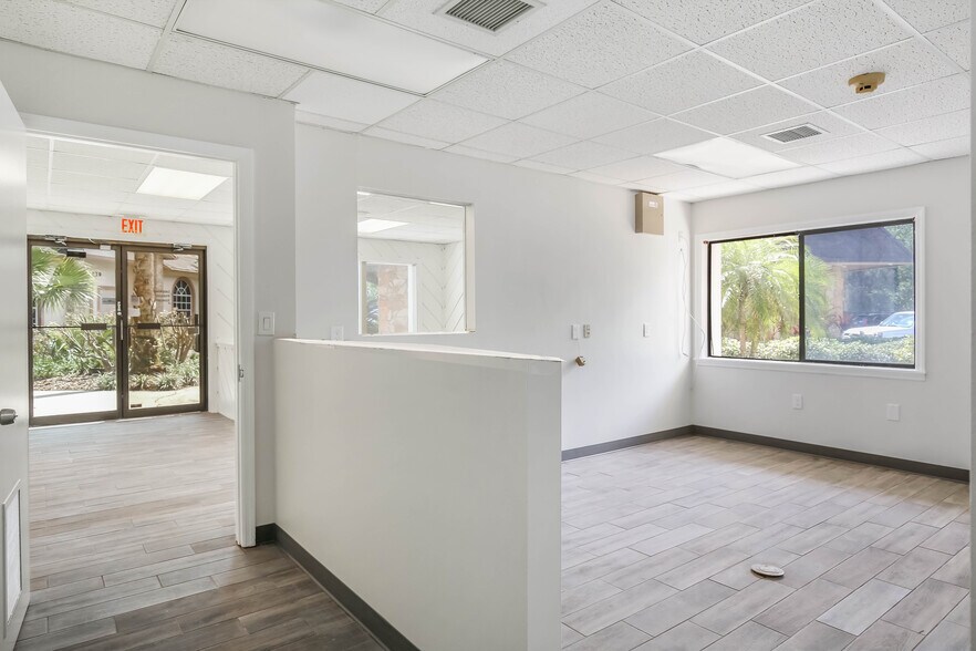 More Photos Of 2135 Sr-434, Longwood Medical For Sale