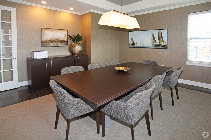 More Photos Of 6 Goldenroot Ln, North Chili Apartments For Sale