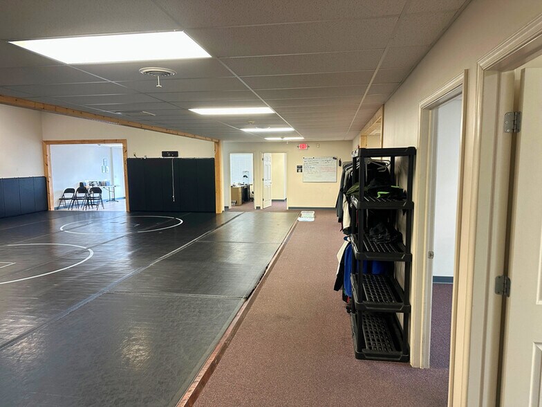 More Photos Of 3211 Peoples Dr, Harrisonburg Research And Development For Sale