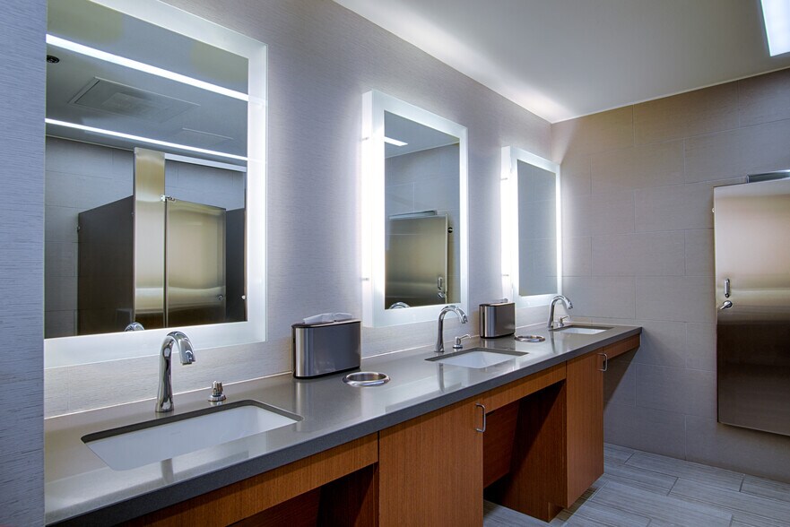 More Photos Of 660 N Central Expy, Plano Office For Lease