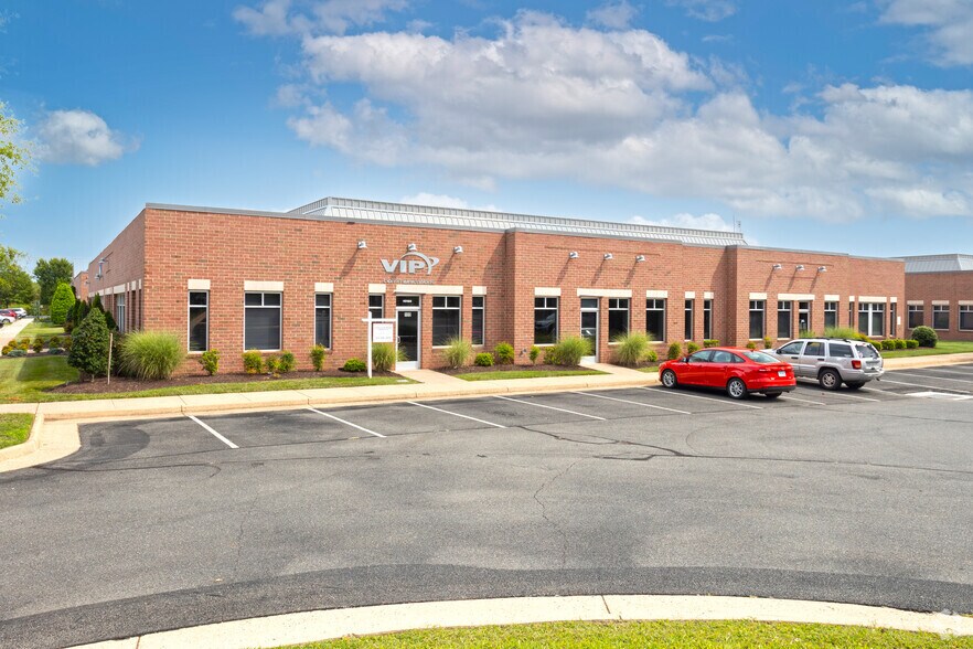 More Photos Of 45189 Research Pl, Ashburn Office For Lease