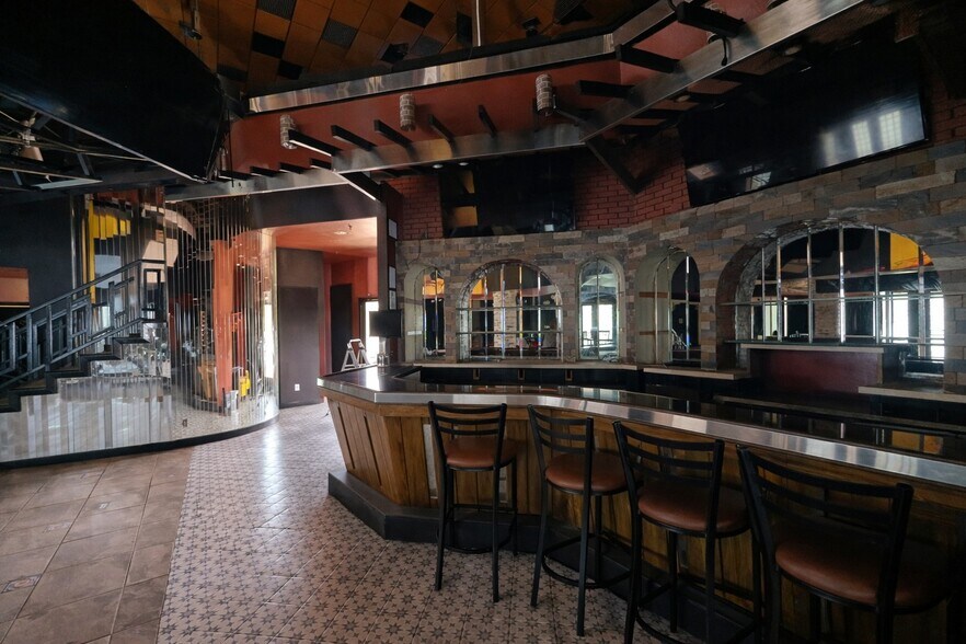 More Photos Of 1510 Bengal Dr, El Paso Storefront Retail Office For Lease