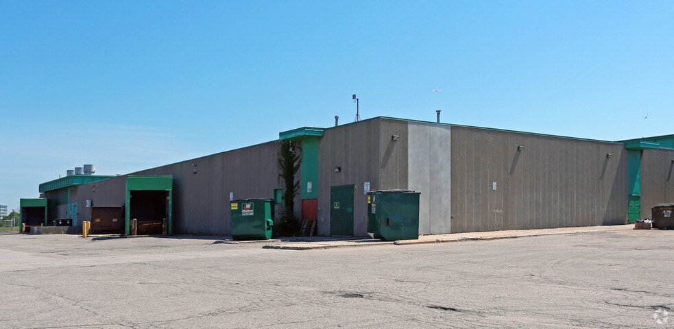 More Photos Of 2848-2900 Ellesmere Rd, Toronto Freestanding For Lease