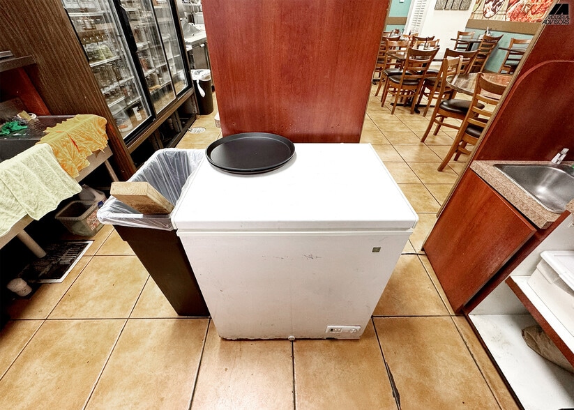 More Photos Of 4960 NW 165th St, Miami Warehouse For Sale