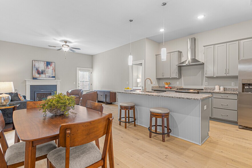 More Photos Of 2325-2385 Tribek Ct, Burlington Apartments For Sale