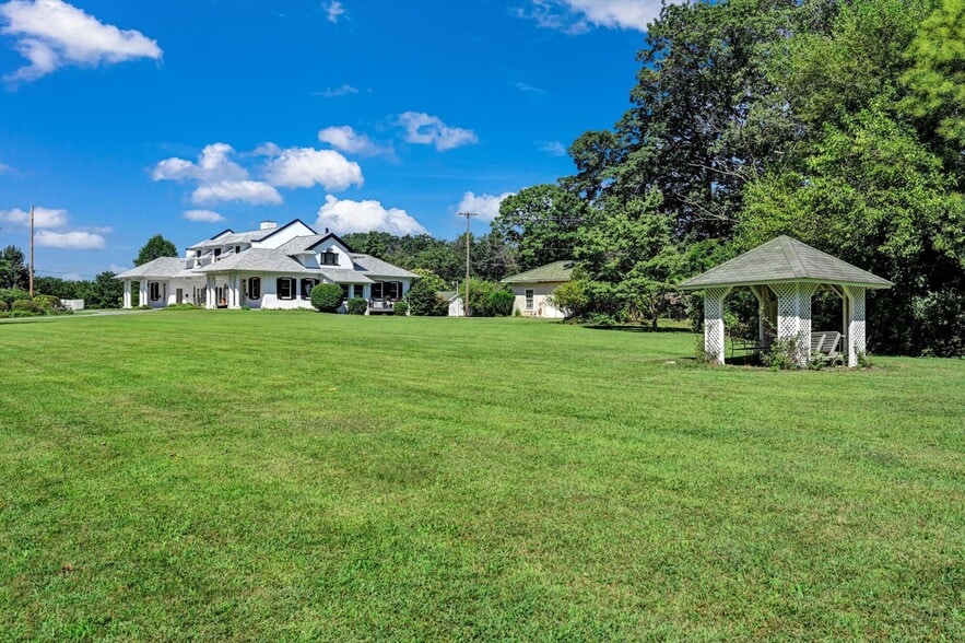 More Photos Of 200 Kauffman Rd, Annville Assisted Living For Sale