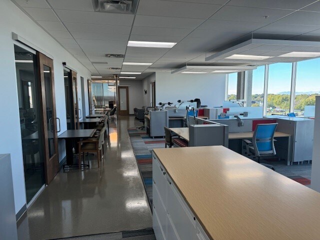 More Photos Of 5929 S Fashion Point Dr, Ogden Medical For Lease