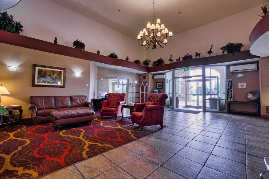 More Photos Of 7860 6th St, Wellington Hotel For Sale