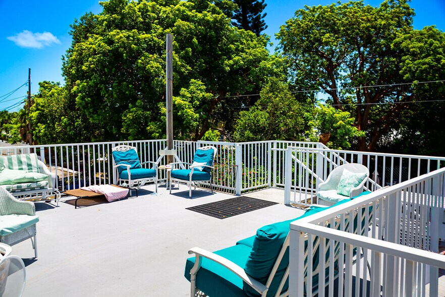 More Photos Of 2901 Overseas Hwy, Marathon Office Residential For Sale