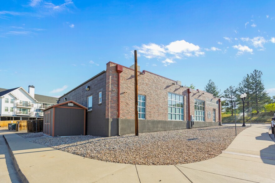 More Photos Of 5599 S Rio Grande St, Littleton General Retail For Sale