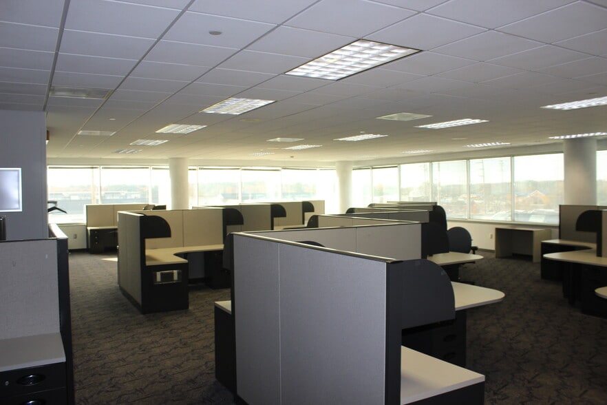 More Photos Of 1600 Williams St, Columbia Office For Lease