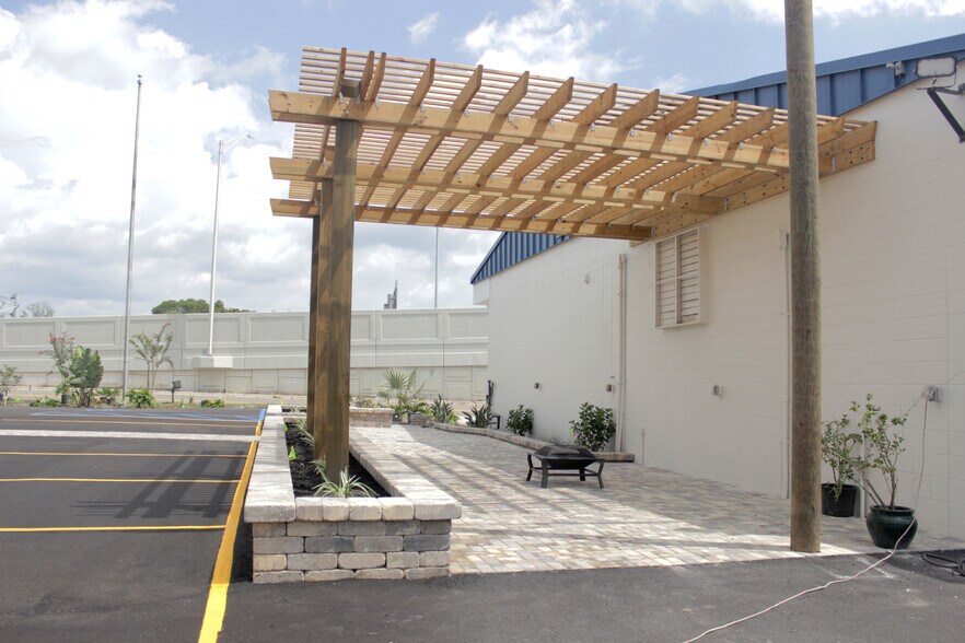 More Photos Of 624 Goodwin St, Jacksonville Office For Lease