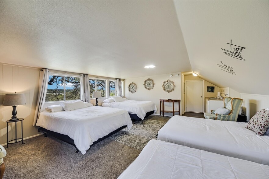 More Photos Of 411 Whitetail Ridge, Dripping Springs Land For Sale