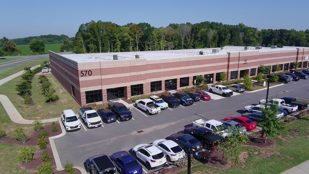 Primary Photo Of 570 Pitts School Rd, Concord Flex For Lease