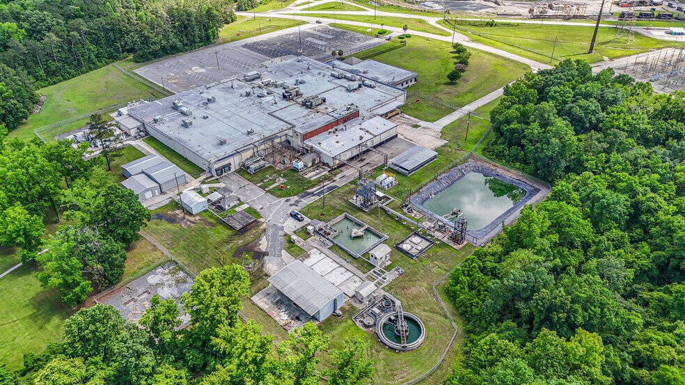 More Photos Of 428 Power House Rd, Moncks Corner Warehouse For Sale