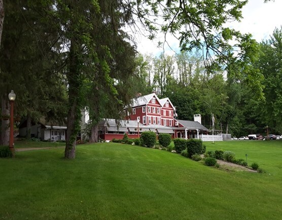 More Photos Of 6141 W Lake Rd, Auburn Hospitality For Sale