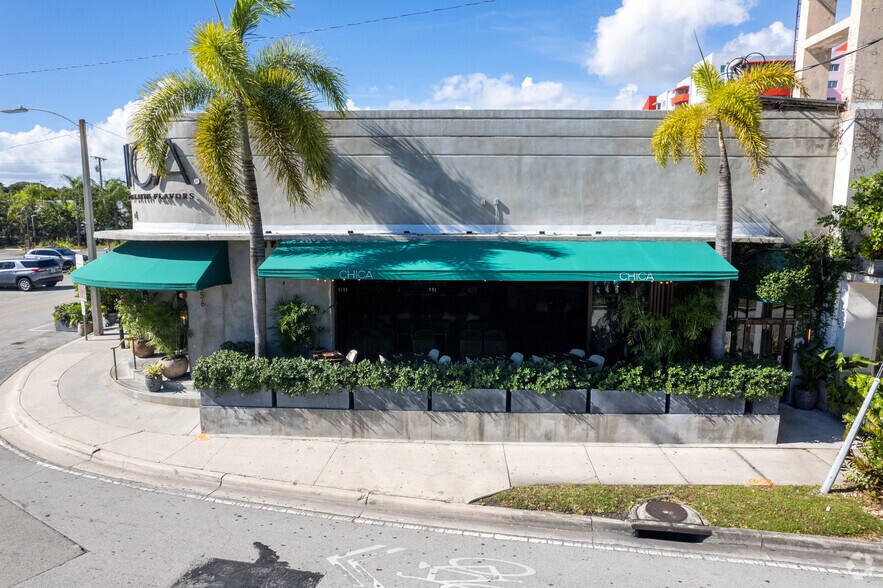 More Photos Of 5556 NE 4th Ct, Miami Restaurant For Lease