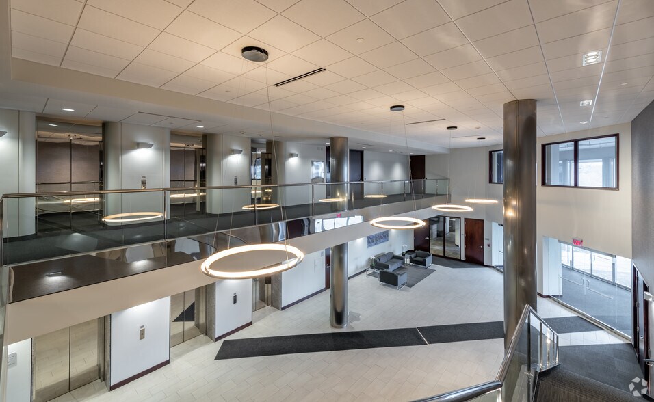 More Photos Of 200 Summit Dr, Burlington Office For Lease