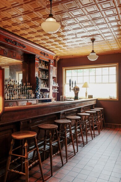 More Photos Of 1712 Aliceanna St, Baltimore Restaurant For Sale