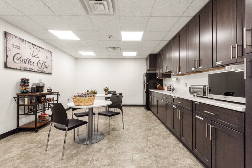 More Photos Of 84 Industrial Ave, Little Ferry Warehouse For Sale