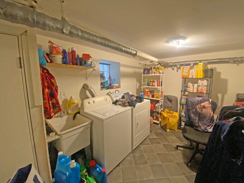 More Photos Of 2754 W Giddings St, Chicago Apartments For Sale
