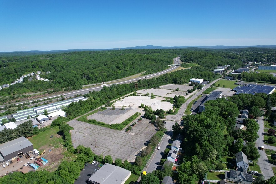 More Photos Of 135 Brooks St, Worcester Warehouse For Lease