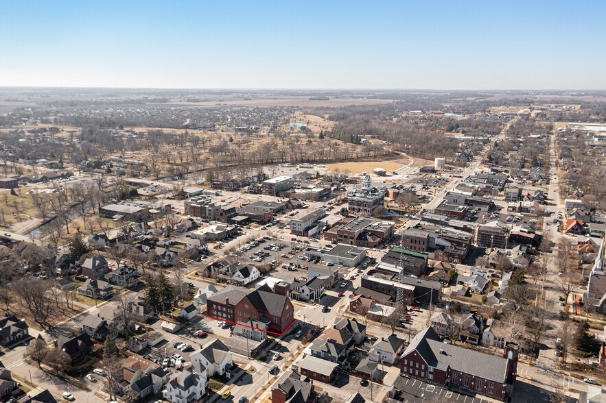 More Photos Of 201 E Jefferson St, Franklin Loft Creative Space For Lease
