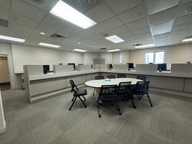 More Photos Of , Indianapolis Office For Sale