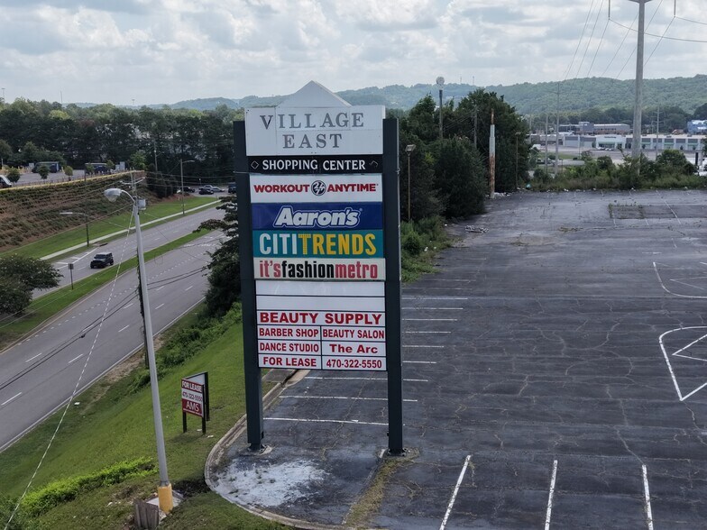 More Photos Of 7501-7641 Crestwood Blvd, Birmingham Unknown For Lease