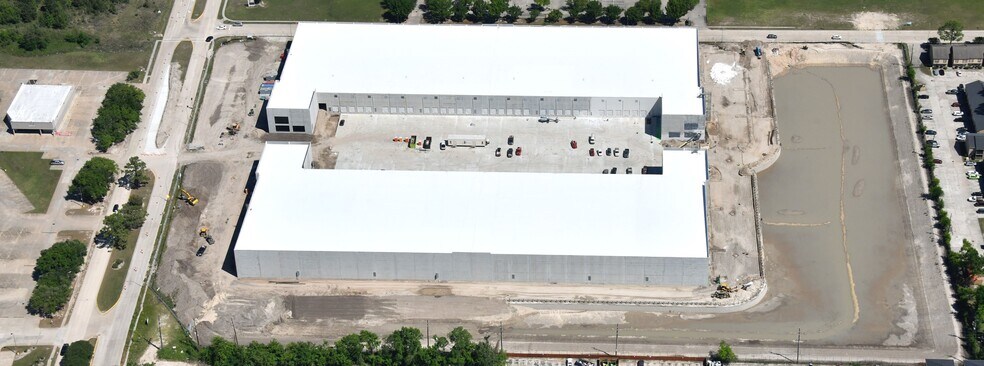 More Photos Of Harvest Time Ln & Imperial Valley Dr, Houston Unknown For Lease