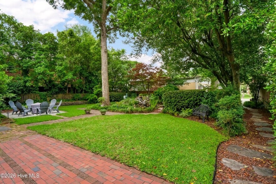 More Photos Of 412 S 3rd St, Wilmington Hospitality For Sale