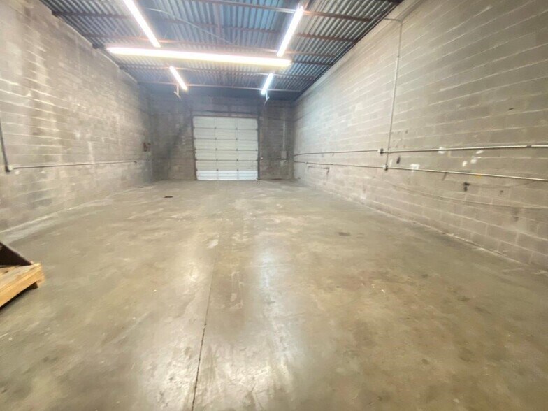 More Photos Of 2317 Field St, Odessa Coworking Space