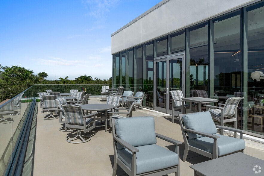 More Photos Of 1489 W Palmetto Park Rd, Boca Raton Coworking Space