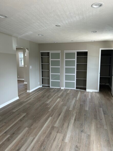 More Photos Of 4210 S 33rd St, Lincoln Office For Sale