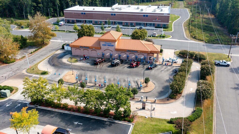 Primary Photo Of 8833 Staples Mill Rd, Richmond Carwash For Sale