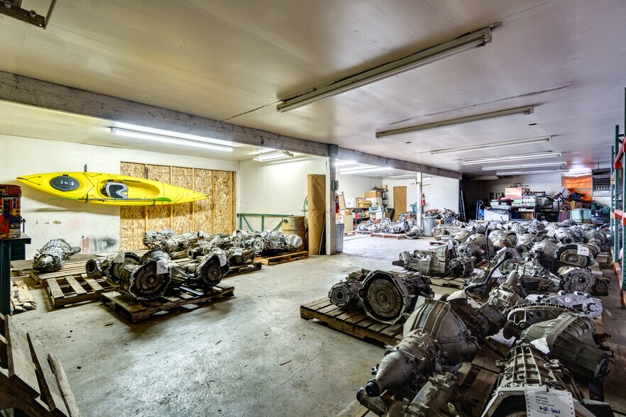 More Photos Of 17308 Highway 99E, Hubbard Auto Salvage Facility For Sale