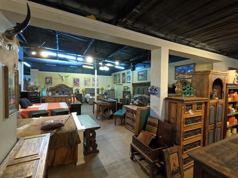 More Photos Of 3916 US Highway 287 N, Henrietta Storefront For Sale