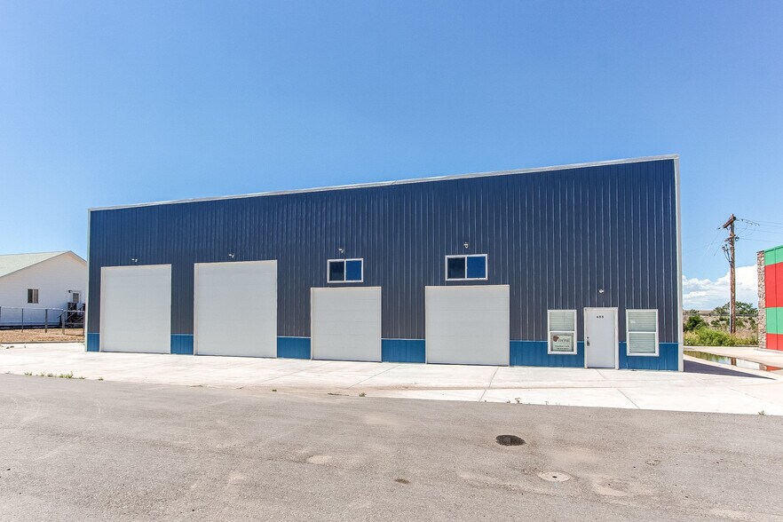More Photos Of 655 7th Ave, Deer Trail Warehouse For Sale