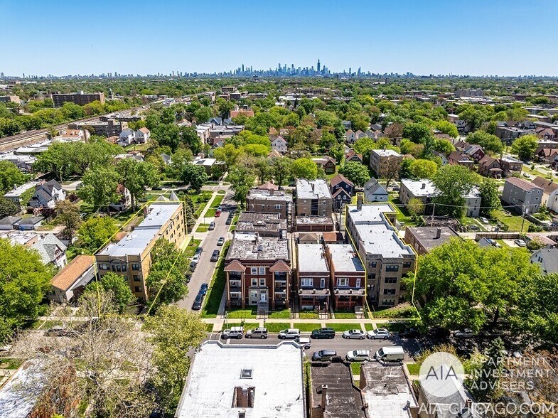 More Photos Of 235 N Mason Ave, Chicago Apartments For Sale