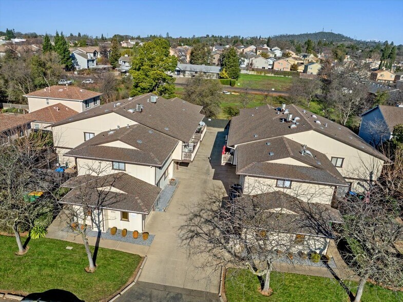 More Photos Of 3337 La Canada Dr, Cameron Park Apartments For Sale