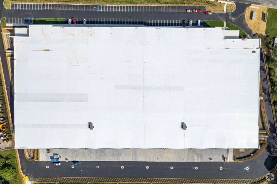 More Photos Of 1800 NJ-38, Lumberton Distribution For Sale