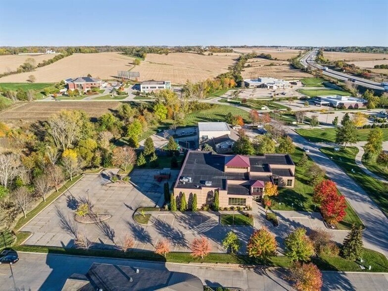 More Photos Of 2834 Northgate Dr, Iowa City Office For Sale