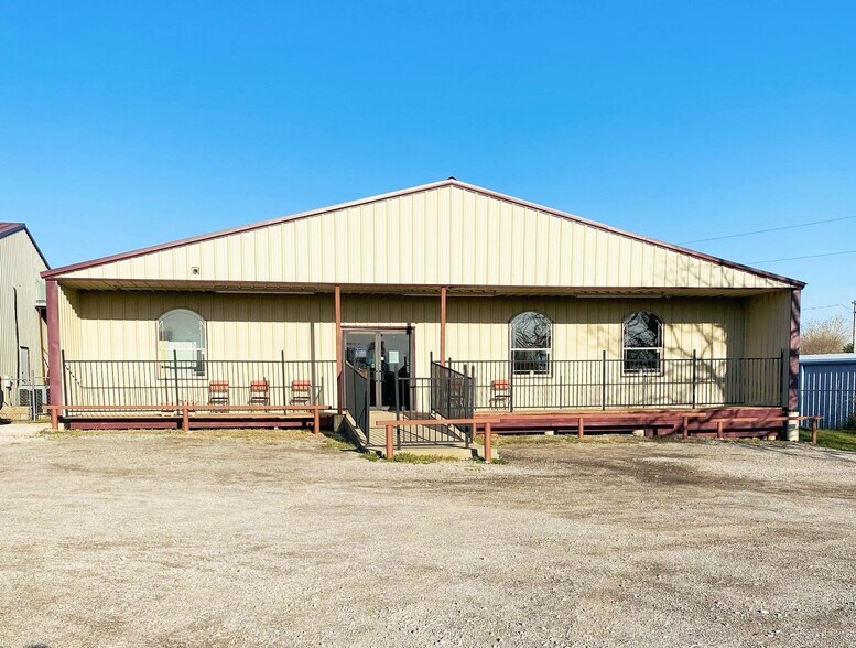 More Photos Of 36161 W Highway 51, Mannford Service For Sale