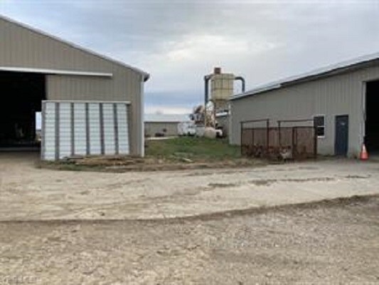 More Photos Of 66310 Pisgah Rd, Quaker City Warehouse For Sale