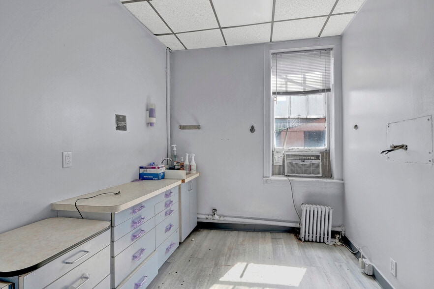 More Photos Of 2773 W 86th St, Brooklyn Multifamily For Sale