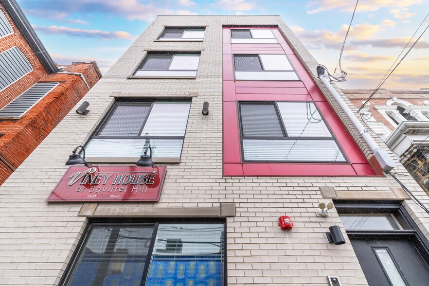 More Photos Of 1309 S 52nd St, Philadelphia Apartments For Sale