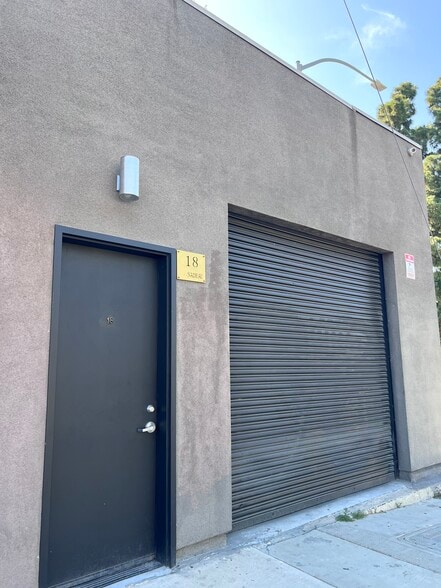 More Photos Of 1700 Nadeau St, Los Angeles Manufacturing For Lease